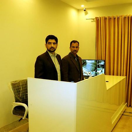 Hayat Grand Guest House Islamabad Esterno foto