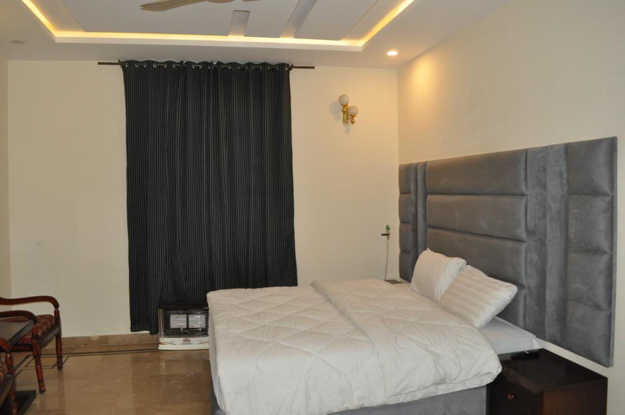 Hayat Grand Guest House Islamabad Esterno foto