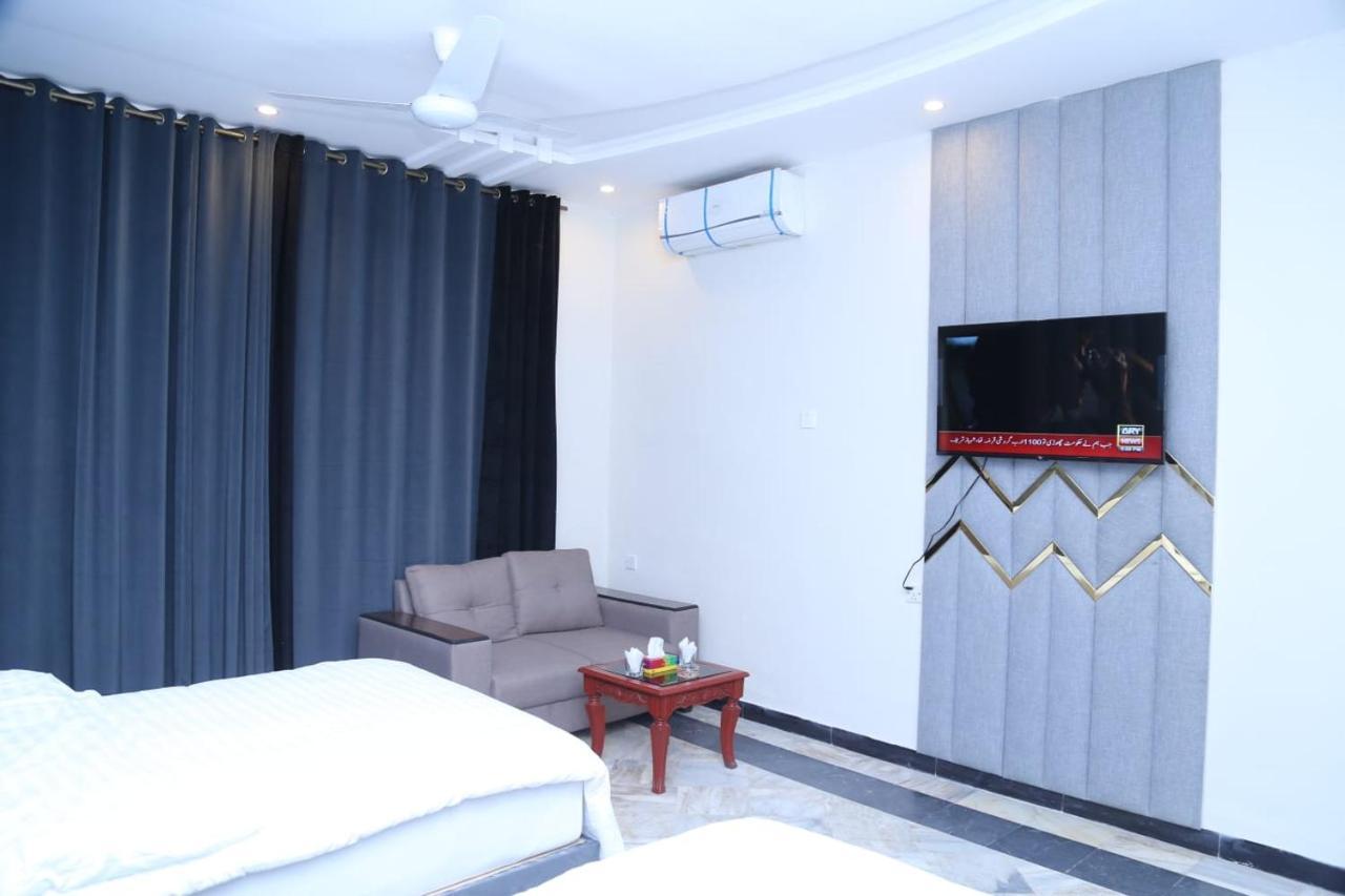 Hayat Grand Guest House Islamabad Esterno foto