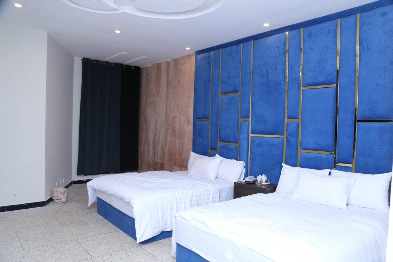 Hayat Grand Guest House Islamabad Esterno foto