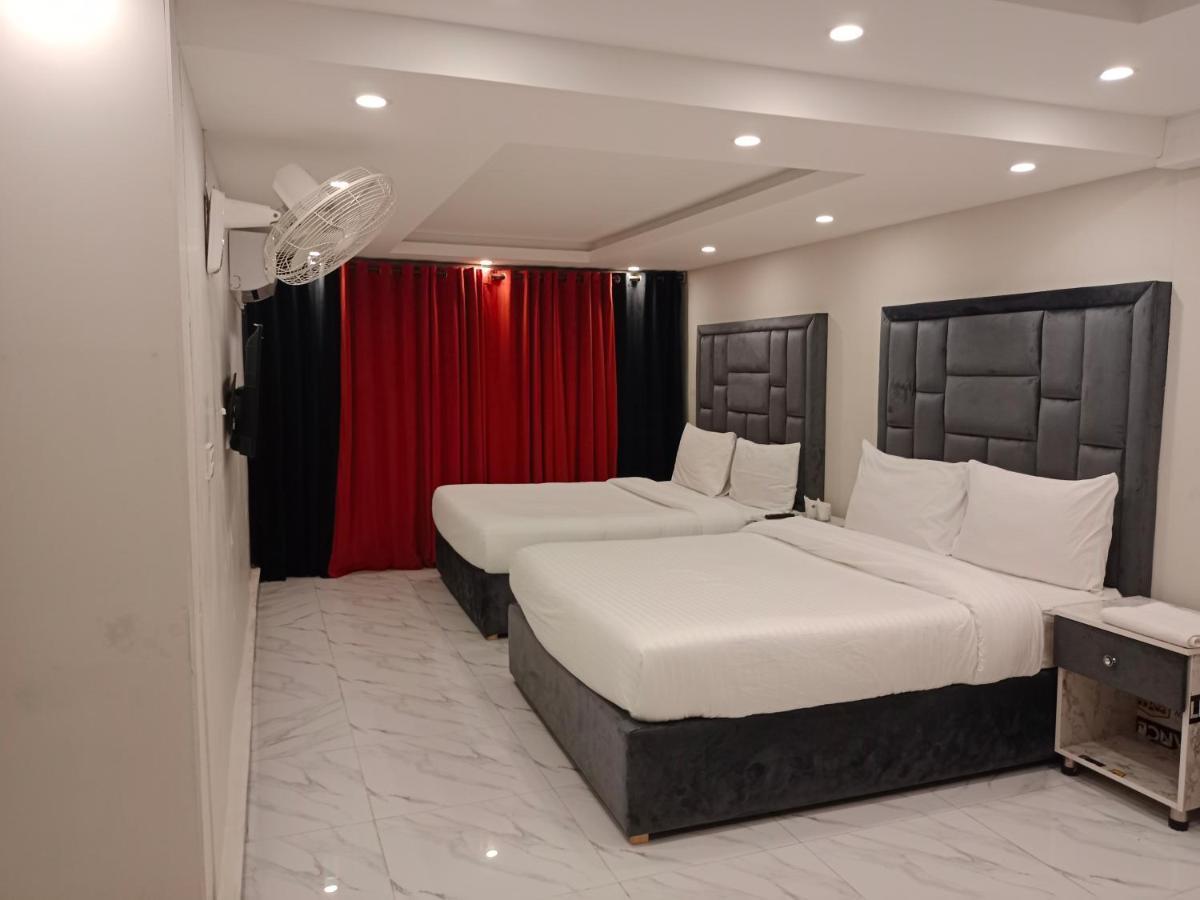 Hayat Grand Guest House Islamabad Esterno foto